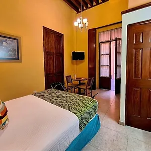 3* Hotel Del Capitan De